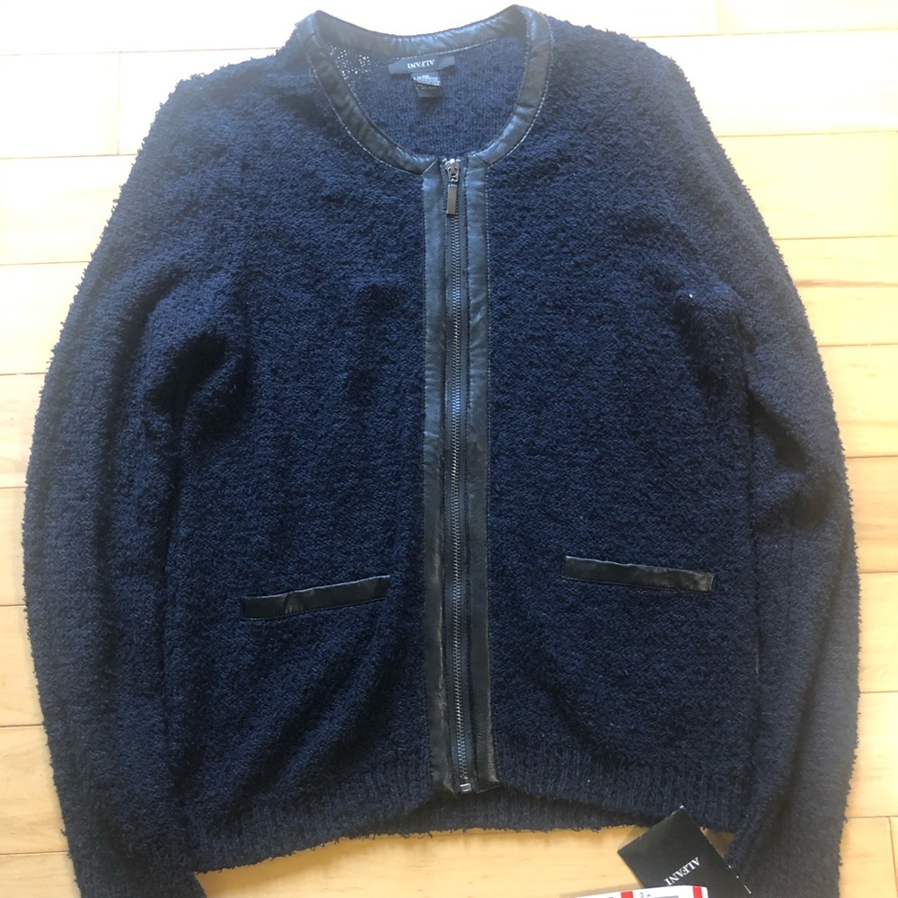 NWT alfani top
